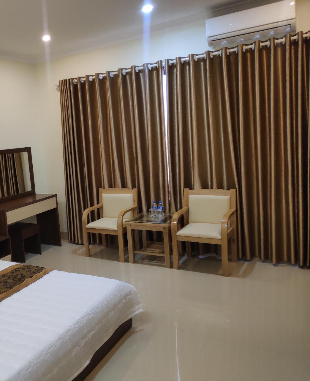 Ngoc Anh Hotel Hạ Long Exterior foto